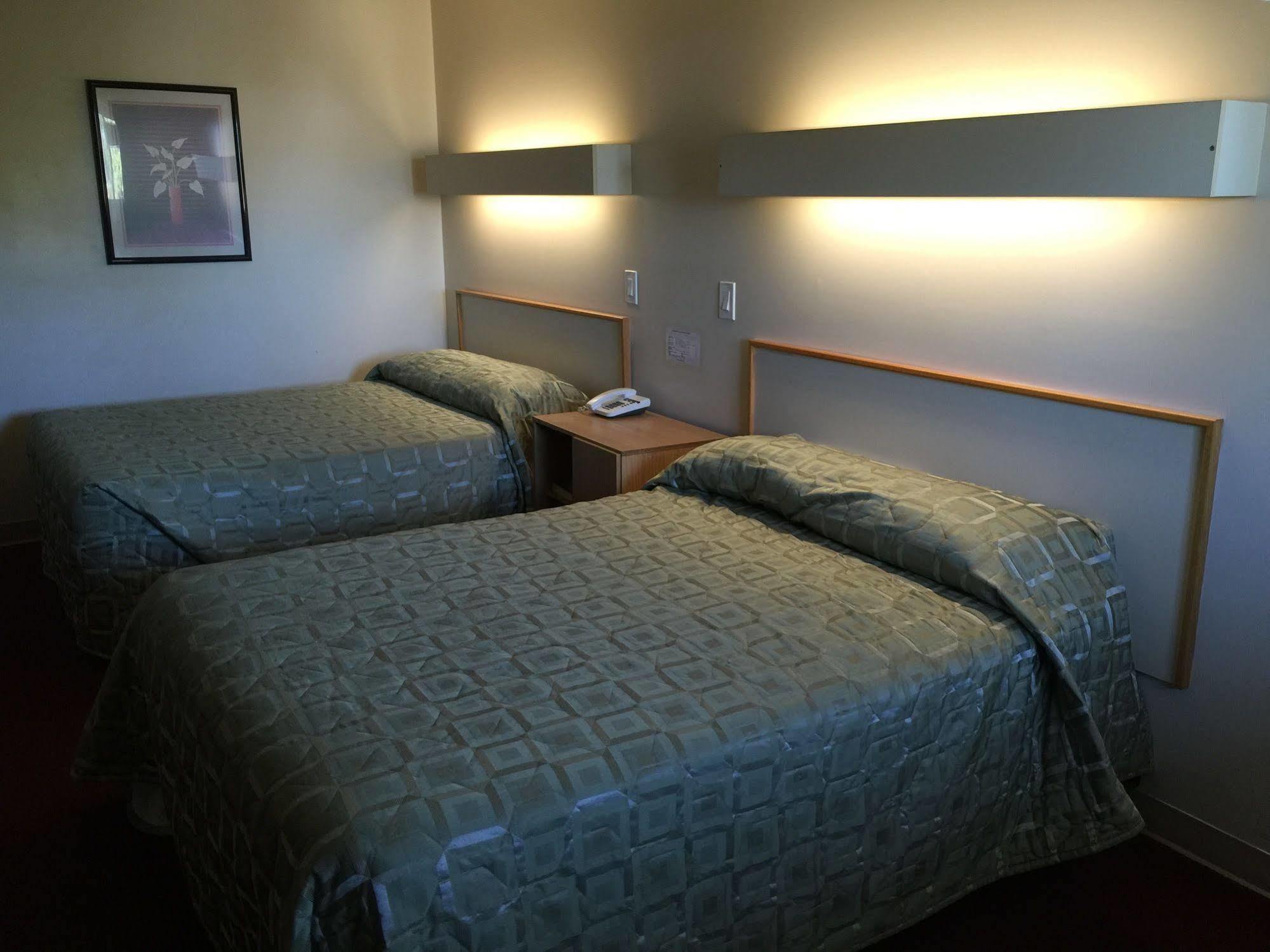 Voyageur Motel Thunder Bay Exterior foto